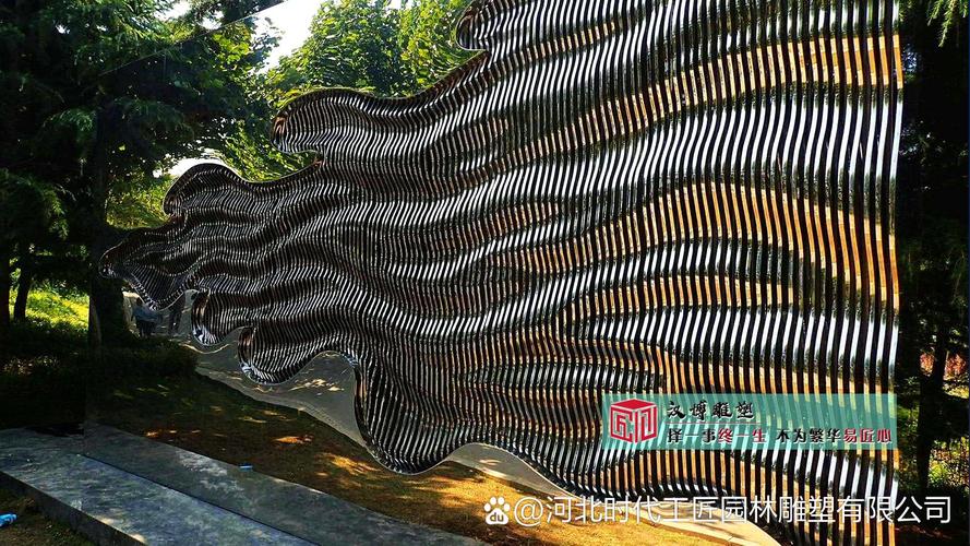 在雕塑源頭工廠,不銹鋼水景雕塑綻放著獨特魅力